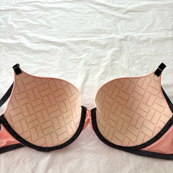 NWOT Victoria's Secret Light Pink Padded Perfect Coverage Bra SZ 34DD - Picture 5 of 13